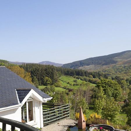 Wicklow Way Lodge Bagian luar foto