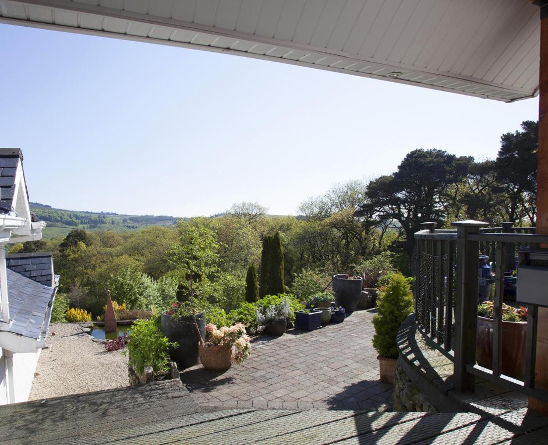 Wicklow Way Lodge Bagian luar foto