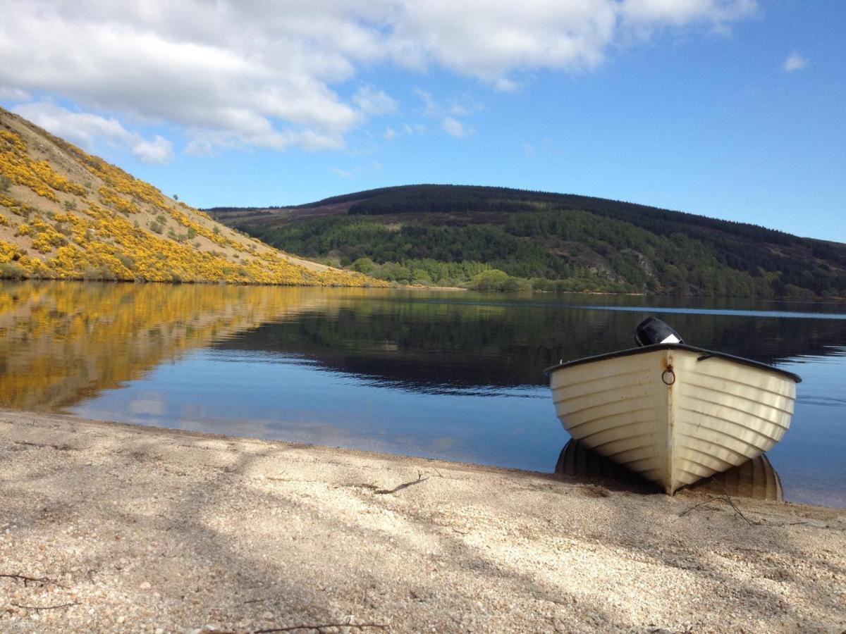Wicklow Way Lodge Bagian luar foto